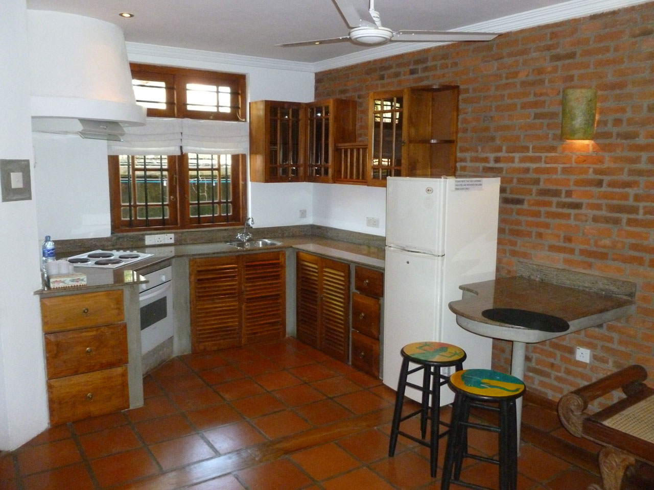 villa-araliya-suite-kitchen villa-araliya-suite-kitchen