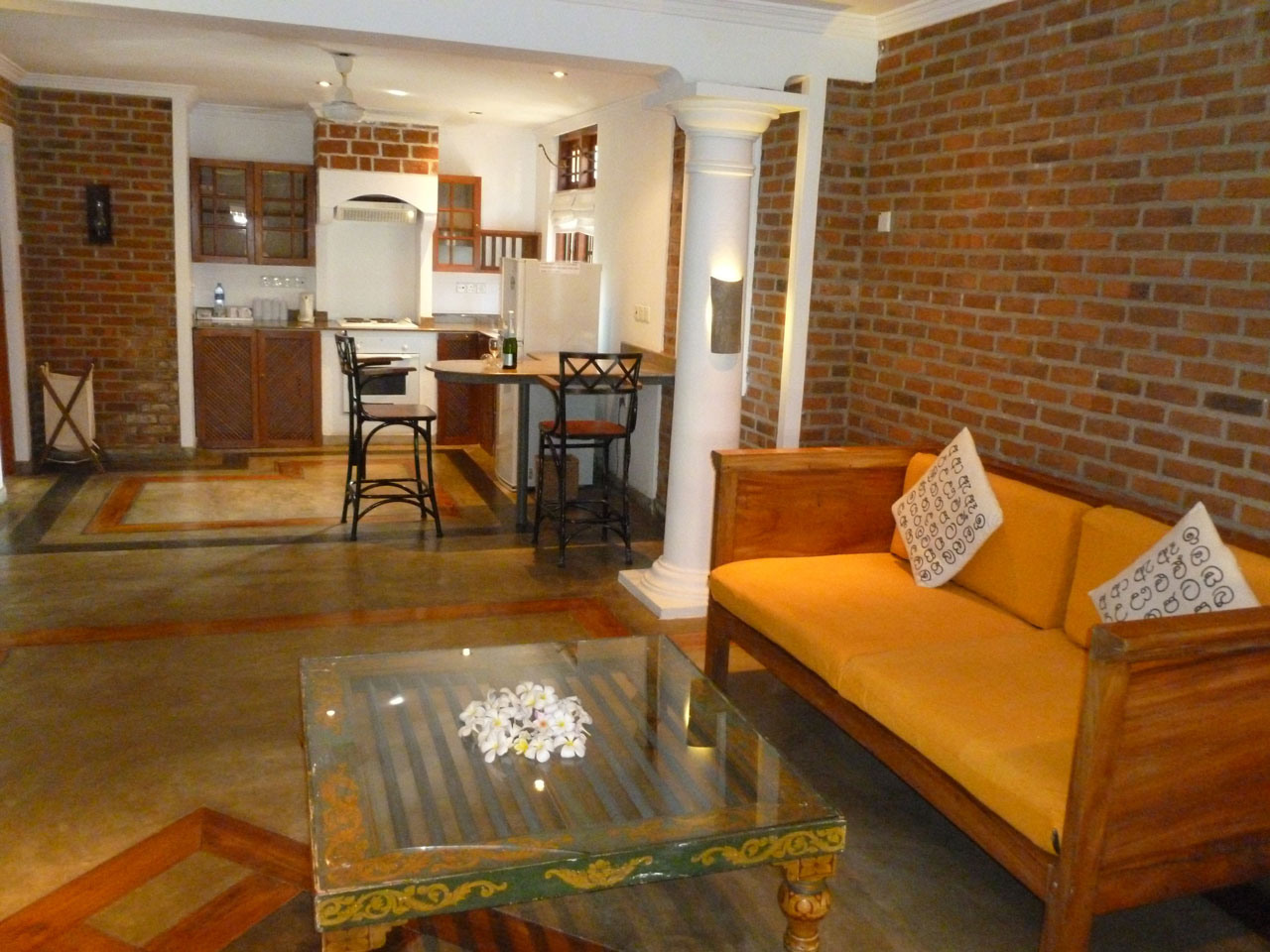 villaaraliya-apartments-living-room1 villaaraliya-apartments-living-room1